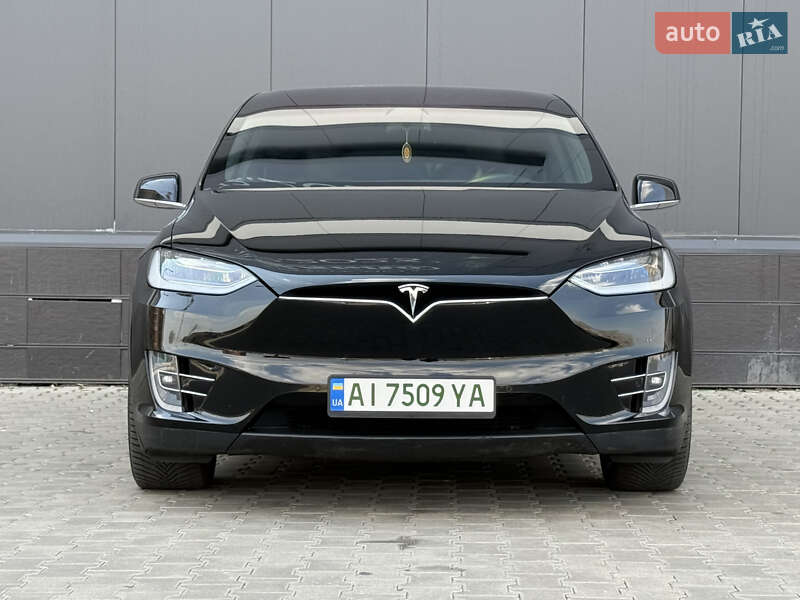 Позашляховик / Кросовер Tesla Model X 2019 в Києві
