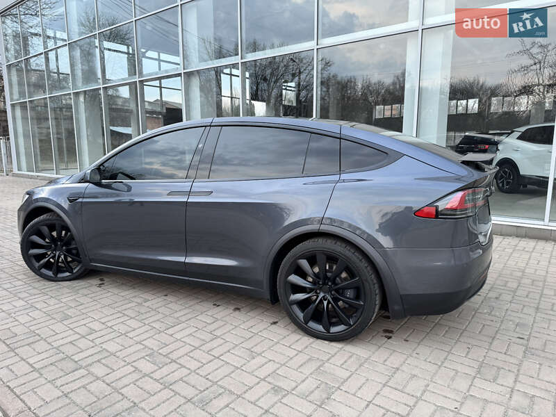 Позашляховик / Кросовер Tesla Model X 2019 в Чернігові