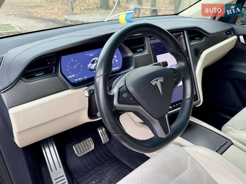 Позашляховик / Кросовер Tesla Model X 2018 в Білій Церкві