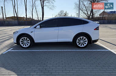 Позашляховик / Кросовер Tesla Model X 2020 в 