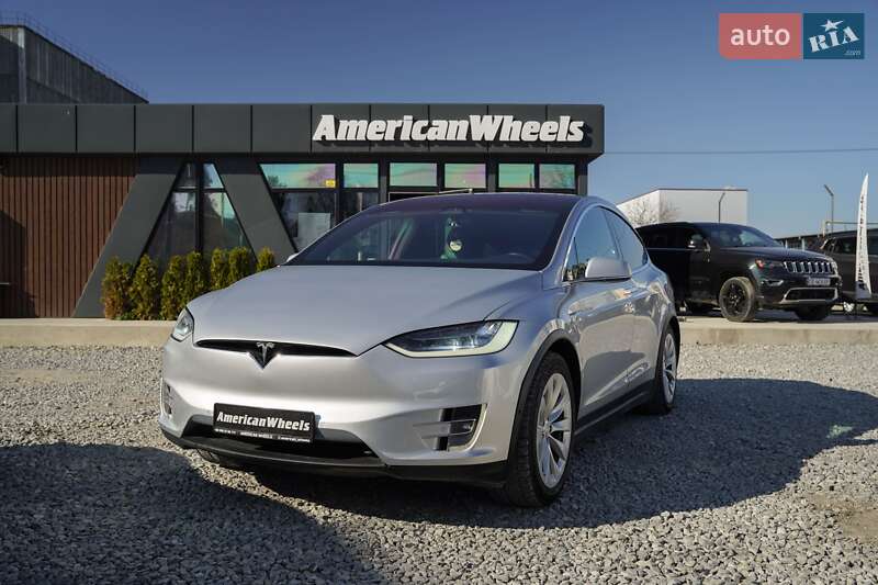 Tesla Model X 2017