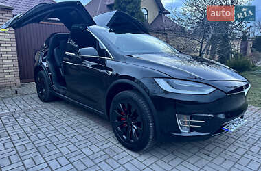 Внедорожник / Кроссовер Tesla Model X 2018 в 