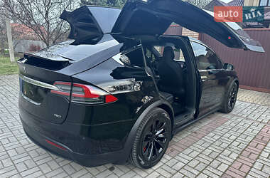 Внедорожник / Кроссовер Tesla Model X 2018 в 