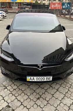 Внедорожник / Кроссовер Tesla Model X 2019 в 