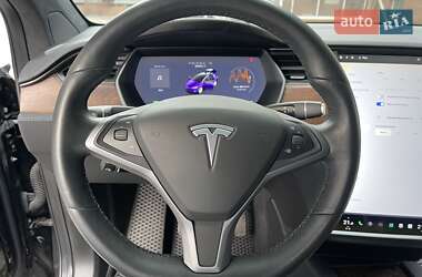 Внедорожник / Кроссовер Tesla Model X 2019 в 