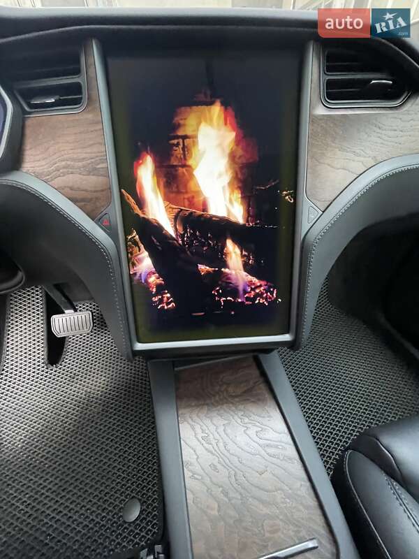 Позашляховик / Кросовер Tesla Model X 2019 в Києві фото 18 Позашляховик / Кросовер Tesla Model X 2019 в Києві