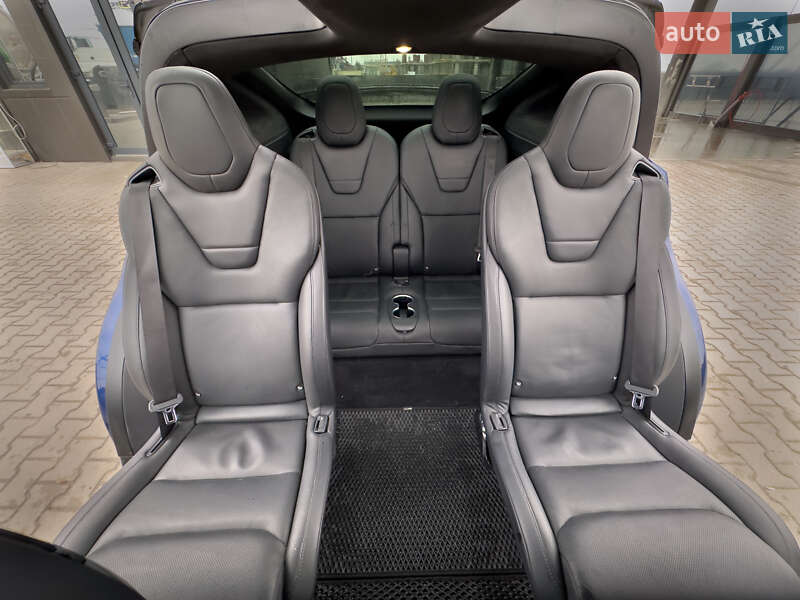 Внедорожник / Кроссовер Tesla Model X 2016 в Львове