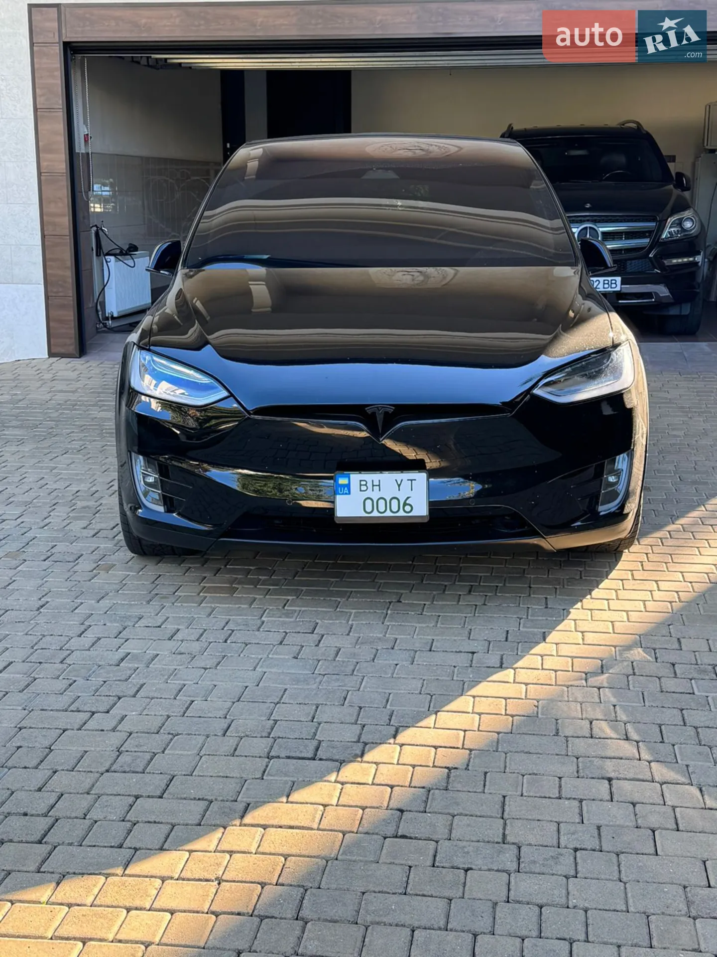 2020 Tesla Model X - мініатюра 2