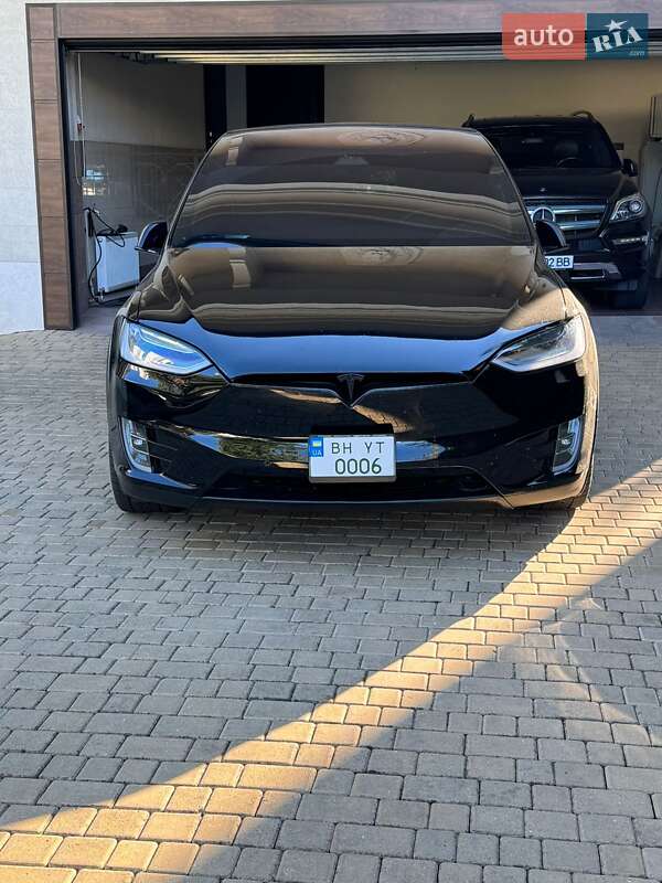 Внедорожник / Кроссовер Tesla Model X 2020 в Одессе