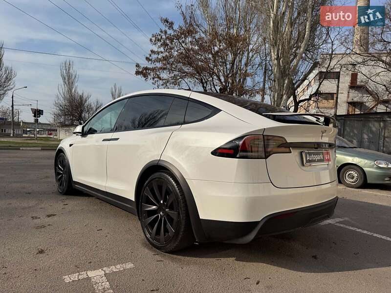 Внедорожник / Кроссовер Tesla Model X 2022 в Запорожье