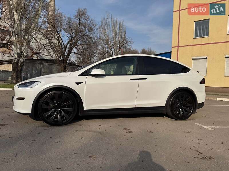 Внедорожник / Кроссовер Tesla Model X 2022 в Запорожье
