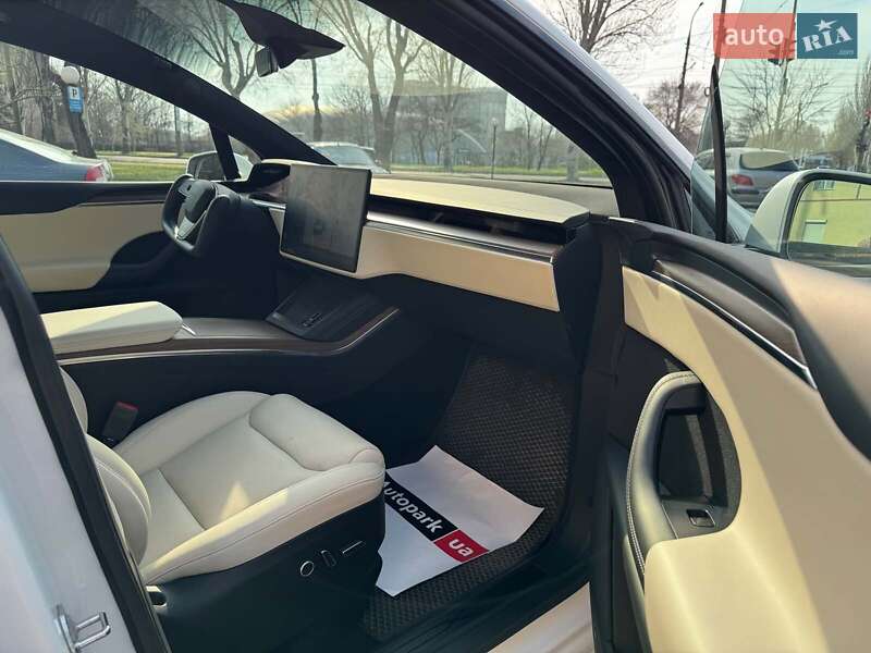Внедорожник / Кроссовер Tesla Model X 2022 в Запорожье