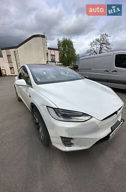 Внедорожник / Кроссовер Tesla Model X 2019 в 