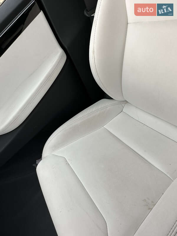 Внедорожник / Кроссовер Tesla Model X 2019 в Харькове