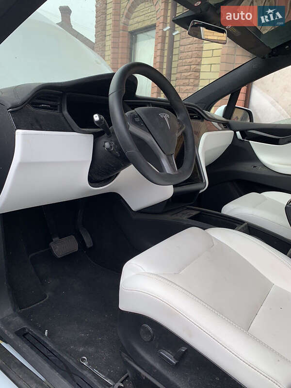 Внедорожник / Кроссовер Tesla Model X 2019 в Харькове