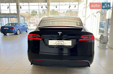 Позашляховик / Кросовер Tesla Model X 2022 в 