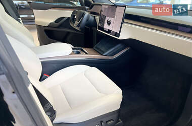 Позашляховик / Кросовер Tesla Model X 2022 в 