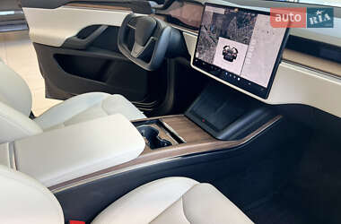 Позашляховик / Кросовер Tesla Model X 2022 в 