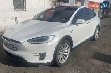 Внедорожник / Кроссовер Tesla Model X 2016 в 