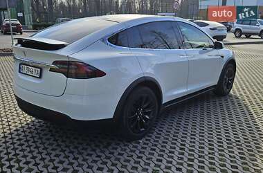 Позашляховик / Кросовер Tesla Model X 2017 в Харкові