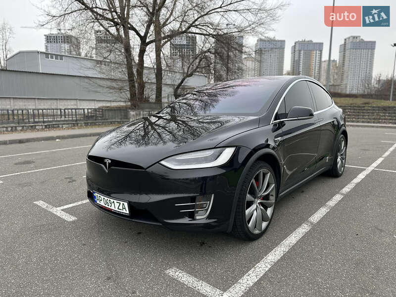 Tesla Model X 2015