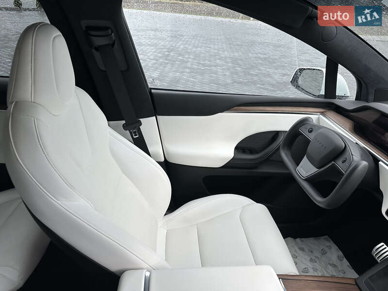 Позашляховик / Кросовер Tesla Model X 2022 в Чернівцях фото 38 Позашляховик / Кросовер Tesla Model X 2022 в Чернівцях