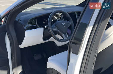 Внедорожник / Кроссовер Tesla Model X 2019 в 