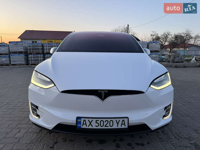 Внедорожник / Кроссовер Tesla Model X 2016 в Харькове