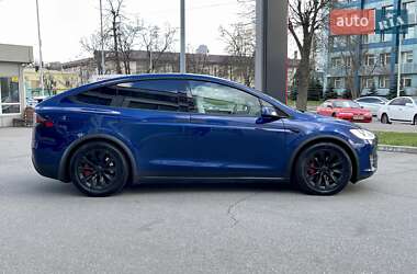 Внедорожник / Кроссовер Tesla Model X 2019 в 