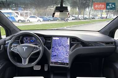 Внедорожник / Кроссовер Tesla Model X 2019 в 