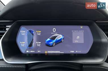 Внедорожник / Кроссовер Tesla Model X 2019 в 