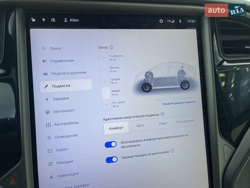 Внедорожник / Кроссовер Tesla Model X 2019 в Киеве