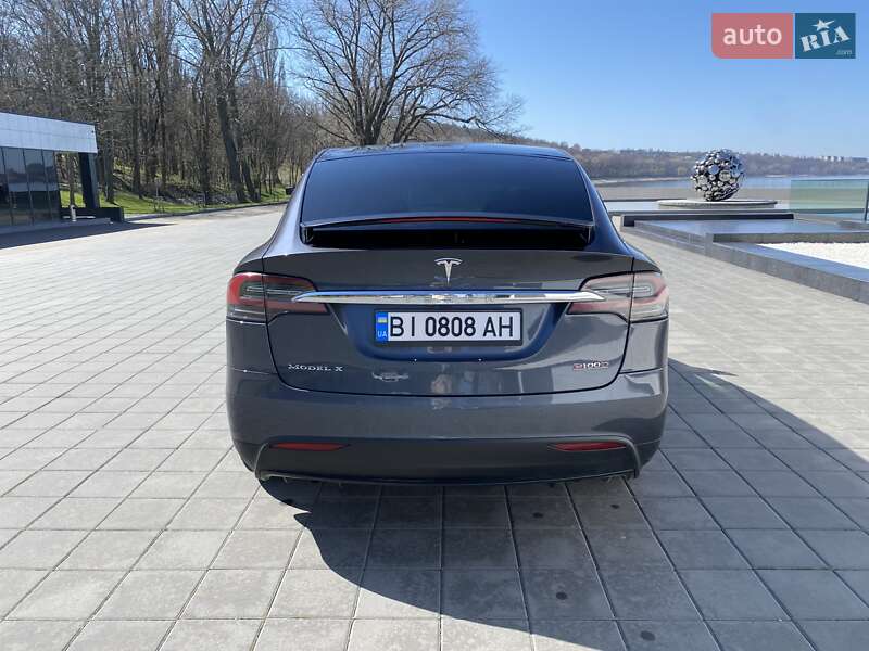 Внедорожник / Кроссовер Tesla Model X 2018 в Кременчуге фото 7 Внедорожник / Кроссовер Tesla Model X 2018 в Кременчуге