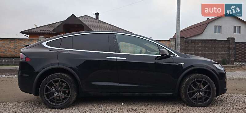 Внедорожник / Кроссовер Tesla Model X 2017 в Житомире