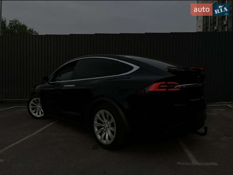 Внедорожник / Кроссовер Tesla Model X 2017 в Житомире