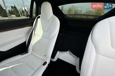 Внедорожник / Кроссовер Tesla Model X 2023 в 