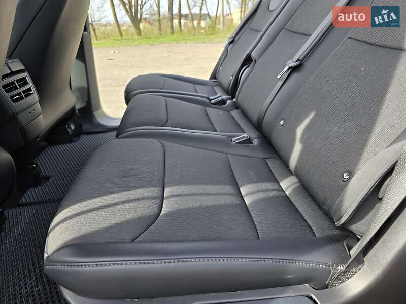 Позашляховик / Кросовер Tesla Model X 2018 в Калуші