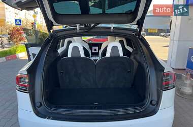 Внедорожник / Кроссовер Tesla Model X 2020 в 