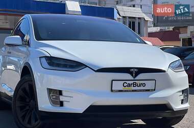 Внедорожник / Кроссовер Tesla Model X 2020 в 