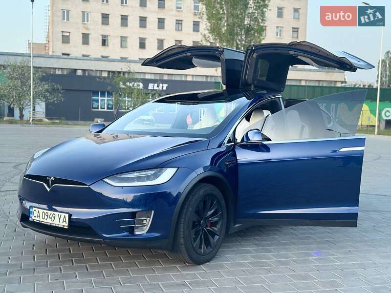 Внедорожник / Кроссовер Tesla Model X 2017 в Черкассах