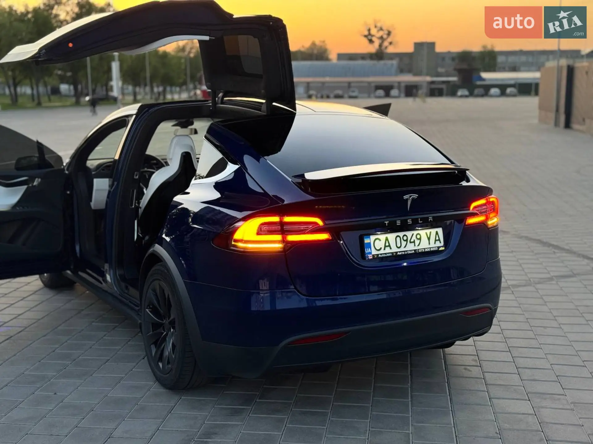 2017 Tesla Model X - мініатюра 28