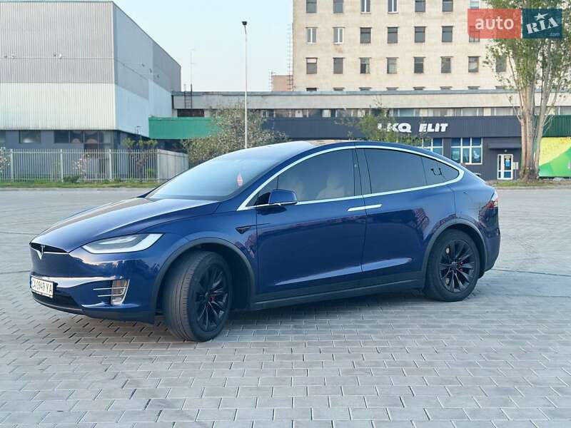 Внедорожник / Кроссовер Tesla Model X 2017 в Черкассах