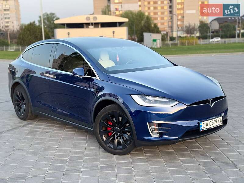 Внедорожник / Кроссовер Tesla Model X 2017 в Черкассах