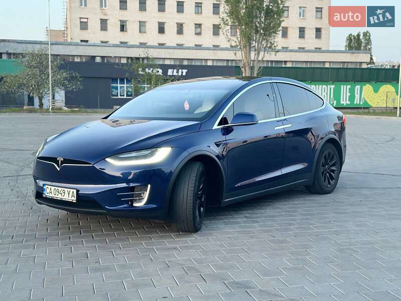 Позашляховик / Кросовер Tesla Model X 2017 в Черкасах