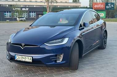 Позашляховик / Кросовер Tesla Model X 2017 в 