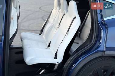 Внедорожник / Кроссовер Tesla Model X 2017 в Черкассах