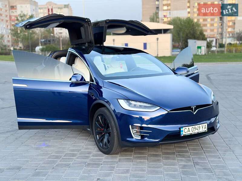 Внедорожник / Кроссовер Tesla Model X 2017 в Черкассах