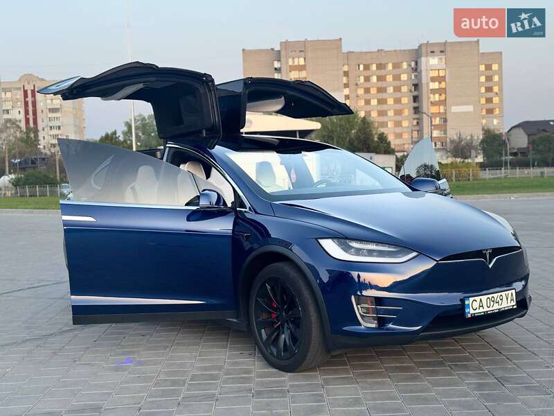 Внедорожник / Кроссовер Tesla Model X 2017 в Черкассах