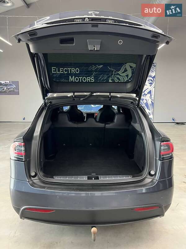 Позашляховик / Кросовер Tesla Model X 2018 в Вінниці