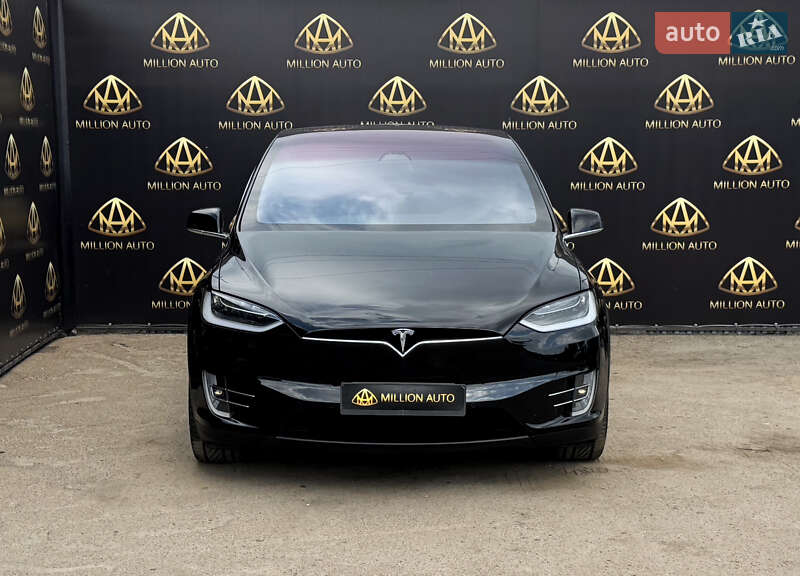 Внедорожник / Кроссовер Tesla Model X 2018 в Киеве